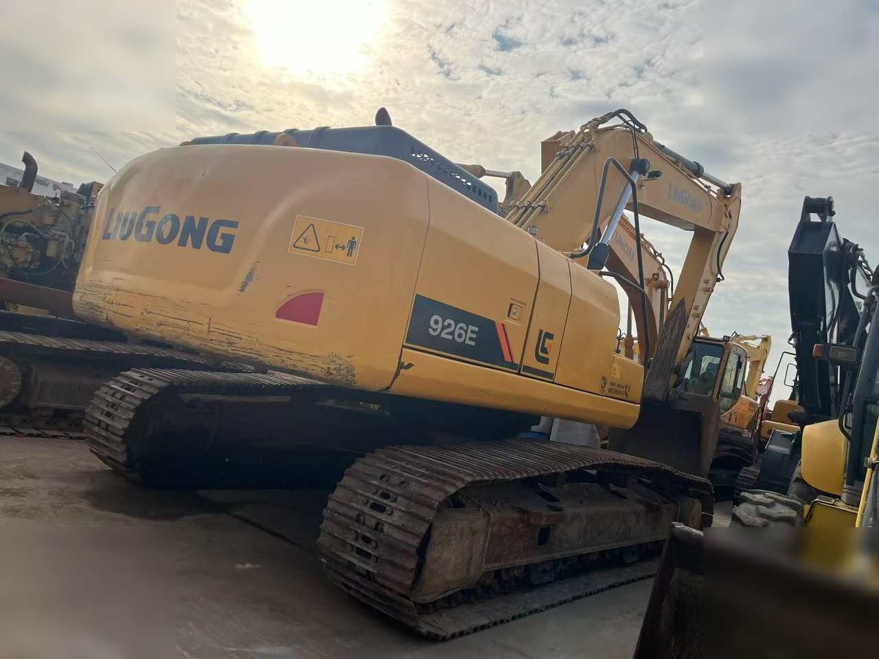 LIUGONG 926E - Telakaivukone: kuva LIUGONG 926E - Telakaivukone LIUGONG 926E - Telakaivukone: kuva LIUGONG 926E - Telakaivukone