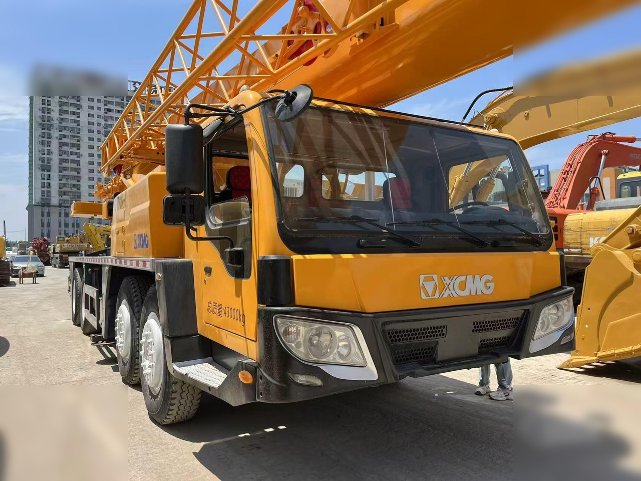 XCMG QY70K - Ajoneuvonosturi: kuva XCMG QY70K - Ajoneuvonosturi XCMG QY70K - Ajoneuvonosturi: kuva XCMG QY70K - Ajoneuvonosturi