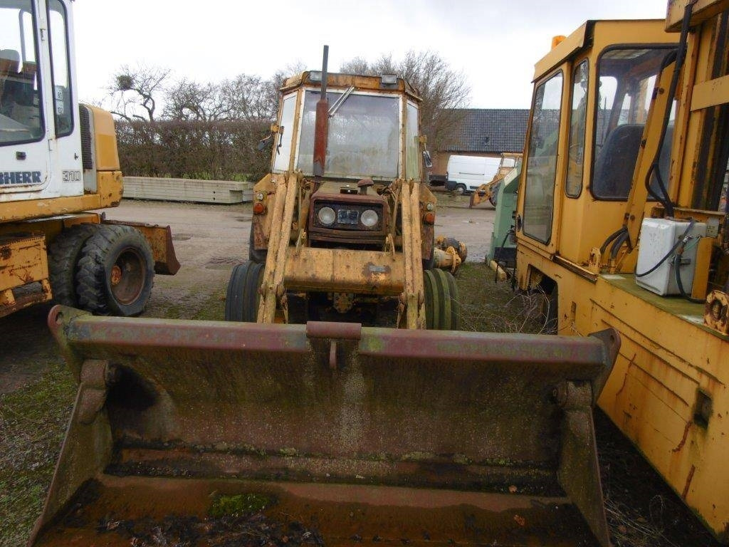 Massey Ferguson 50B industritraktor, rep.objekt. - Pyöräkuormaaja: kuva Massey Ferguson 50B industritraktor, rep.objekt. - Pyöräkuormaaja Massey Ferguson 50B industritraktor, rep.objekt. - Pyöräkuormaaja: kuva Massey Ferguson 50B industritraktor, rep.objekt. - Pyöräkuormaaja