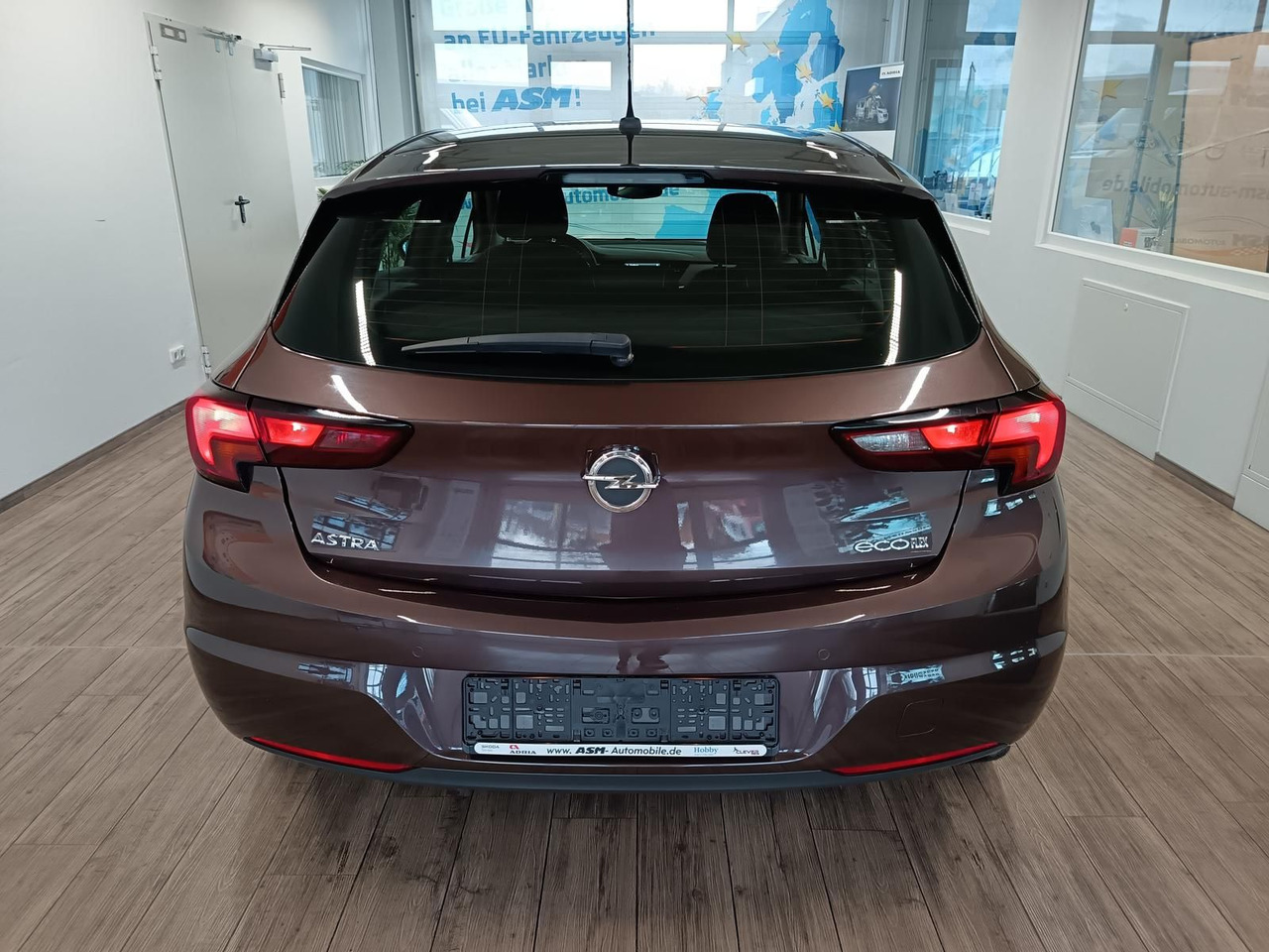 Opel Astra K Lim. 1,0 TURBO 77 kW*TEMP*KLIMA*PDC*SHZ* - Sedan: kuva Opel Astra K Lim. 1,0 TURBO 77 kW*TEMP*KLIMA*PDC*SHZ* - Sedan Opel Astra K Lim. 1,0 TURBO 77 kW*TEMP*KLIMA*PDC*SHZ* - Sedan: kuva Opel Astra K Lim. 1,0 TURBO 77 kW*TEMP*KLIMA*PDC*SHZ* - Sedan