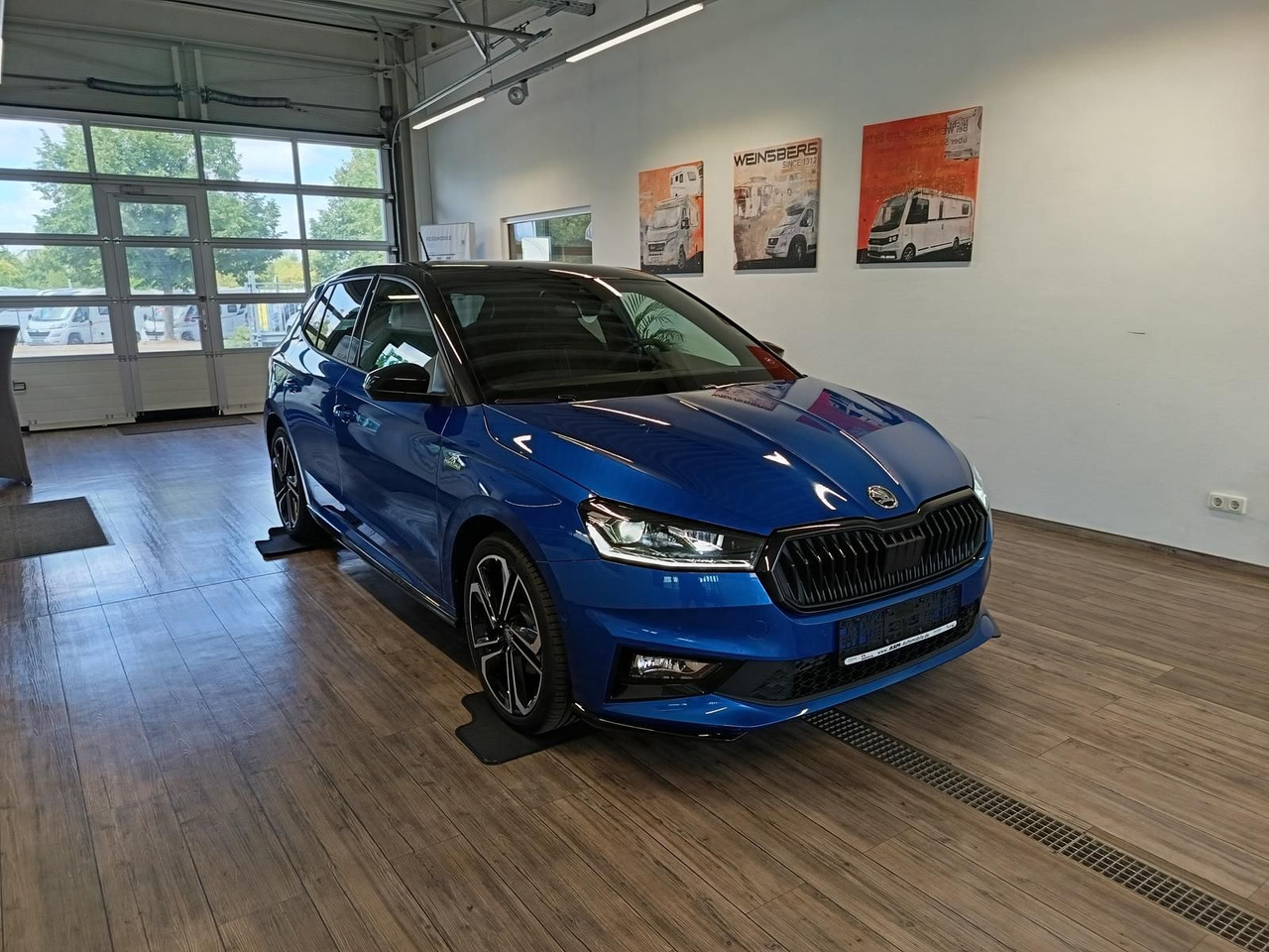 Skoda Fabia Monte Carlo 110 kW DSG*LED*ACC*R-KAM*KESSY - Sedan: kuva Skoda Fabia Monte Carlo 110 kW DSG*LED*ACC*R-KAM*KESSY - Sedan Skoda Fabia Monte Carlo 110 kW DSG*LED*ACC*R-KAM*KESSY - Sedan: kuva Skoda Fabia Monte Carlo 110 kW DSG*LED*ACC*R-KAM*KESSY - Sedan