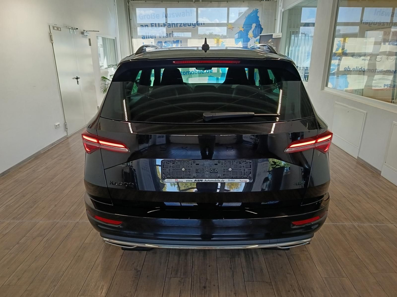 Skoda Karoq Sportline 2,0 TDI 4x4*AHK*PSD*STD.HZG*DCC* - Maasturi/ Katumaasturi: kuva Skoda Karoq Sportline 2,0 TDI 4x4*AHK*PSD*STD.HZG*DCC* - Maasturi/ Katumaasturi Skoda Karoq Sportline 2,0 TDI 4x4*AHK*PSD*STD.HZG*DCC* - Maasturi/ Katumaasturi: kuva Skoda Karoq Sportline 2,0 TDI 4x4*AHK*PSD*STD.HZG*DCC* - Maasturi/ Katumaasturi