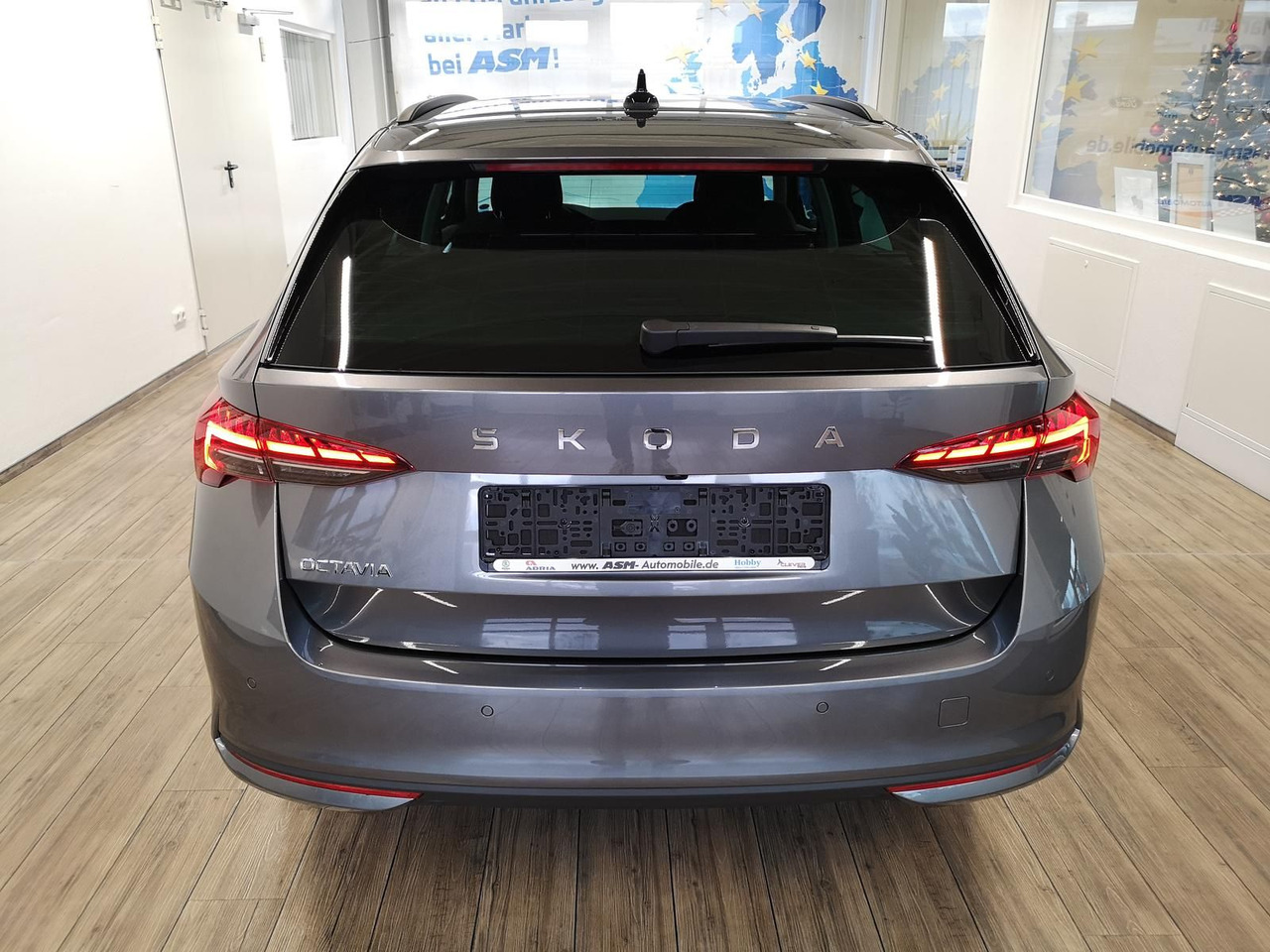Skoda Octavia Combi Selection DSG*R-KAM*LED*DAB*2xPDC* - Henkilöauto: kuva Skoda Octavia Combi Selection DSG*R-KAM*LED*DAB*2xPDC* - Henkilöauto Skoda Octavia Combi Selection DSG*R-KAM*LED*DAB*2xPDC* - Henkilöauto: kuva Skoda Octavia Combi Selection DSG*R-KAM*LED*DAB*2xPDC* - Henkilöauto