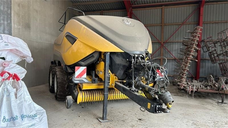 New Holland BB 1290 RC HD - Kanttipaalain: kuva New Holland BB 1290 RC HD - Kanttipaalain New Holland BB 1290 RC HD - Kanttipaalain: kuva New Holland BB 1290 RC HD - Kanttipaalain