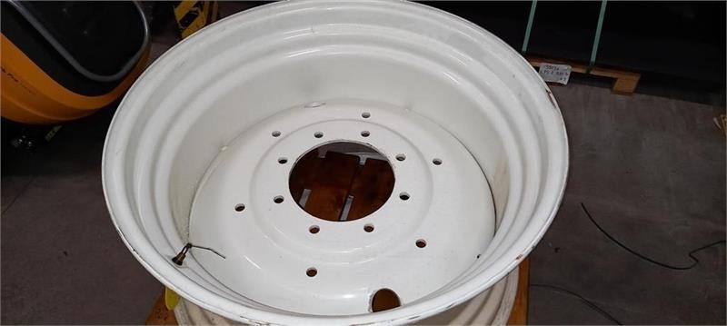 Titan Svejste fælge............ 15x30 - Vanne - Maatalouskoneet: kuva Titan Svejste fælge............ 15x30 - Vanne - Maatalouskoneet Titan Svejste fælge............ 15x30 - Vanne - Maatalouskoneet: kuva Titan Svejste fælge............ 15x30 - Vanne - Maatalouskoneet