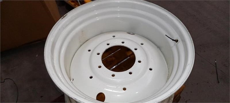 Titan Svejste fælge............ 15x30 - Vanne - Maatalouskoneet: kuva Titan Svejste fælge............ 15x30 - Vanne - Maatalouskoneet Titan Svejste fælge............ 15x30 - Vanne - Maatalouskoneet: kuva Titan Svejste fælge............ 15x30 - Vanne - Maatalouskoneet