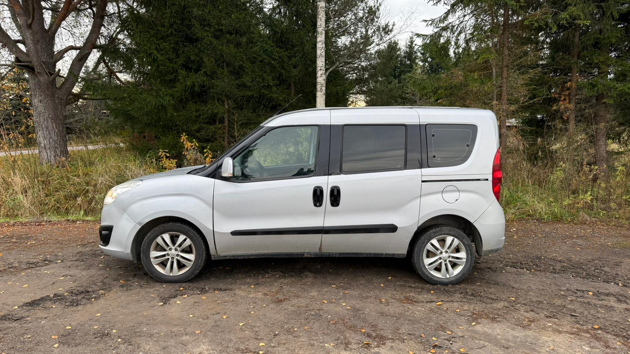 Opel Combo - Pieni pakettiauto: kuva Opel Combo - Pieni pakettiauto Opel Combo - Pieni pakettiauto: kuva Opel Combo - Pieni pakettiauto
