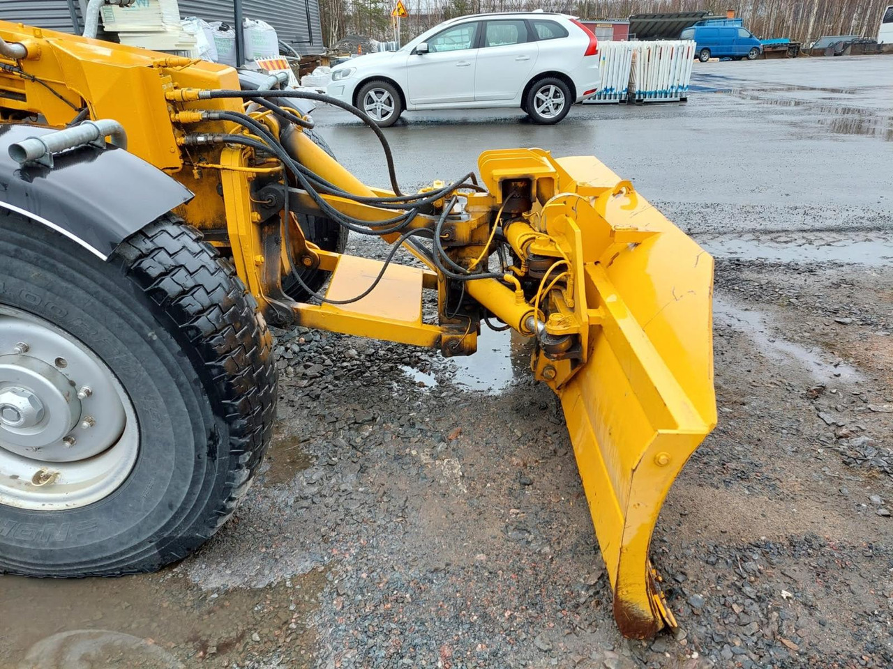 VAMMAS RG-181 - Tiehöylä: kuva VAMMAS RG-181 - Tiehöylä VAMMAS RG-181 - Tiehöylä: kuva VAMMAS RG-181 - Tiehöylä