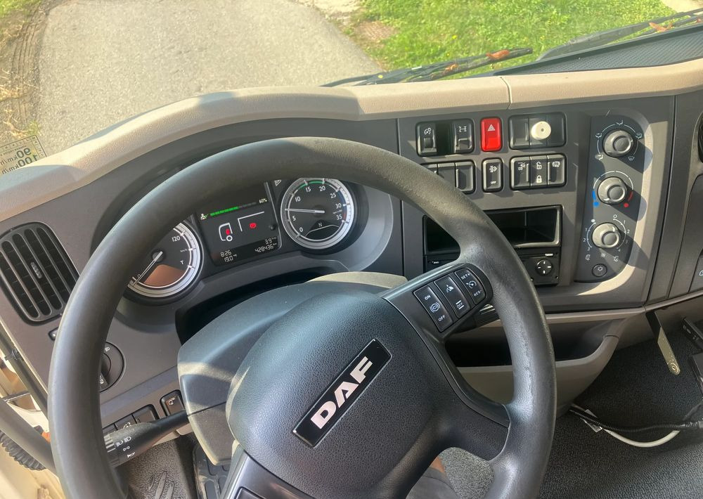 DAF DAF LF 180 kurierka kontener 18 palet - Umpikori kuorma-auto: kuva  DAF DAF LF 180 kurierka kontener 18 palet - Umpikori kuorma-auto DAF DAF LF 180 kurierka kontener 18 palet - Umpikori kuorma-auto: kuva  DAF DAF LF 180 kurierka kontener 18 palet - Umpikori kuorma-auto