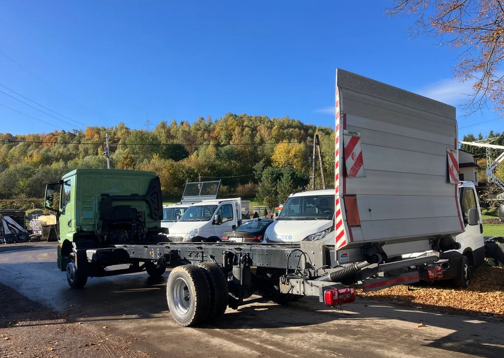 MAN MAN TGM 12.290 euro  6 ramo do zabudowy - Kuorma-auto alusta: kuva  MAN MAN TGM 12.290 euro  6 ramo do zabudowy - Kuorma-auto alusta MAN MAN TGM 12.290 euro  6 ramo do zabudowy - Kuorma-auto alusta: kuva  MAN MAN TGM 12.290 euro  6 ramo do zabudowy - Kuorma-auto alusta