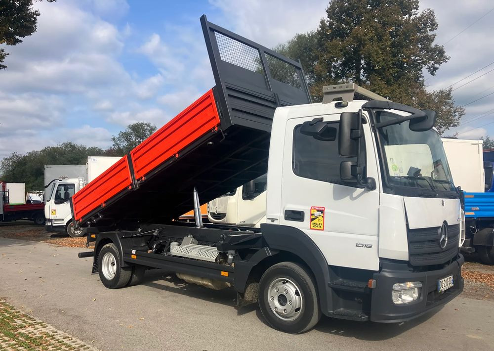 Mercedes-Benz Atego kiper wywrotka blokada mostu - Kippiauto kuorma-auto: kuva Mercedes-Benz Atego kiper wywrotka blokada mostu - Kippiauto kuorma-auto Mercedes-Benz Atego kiper wywrotka blokada mostu - Kippiauto kuorma-auto: kuva Mercedes-Benz Atego kiper wywrotka blokada mostu - Kippiauto kuorma-auto