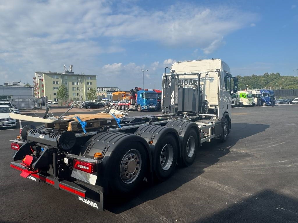 Scania R 580 8x4*4 Joab med frontplog & sidoplogsfäste - Koukkulava kuorma-auto: kuva Scania R 580 8x4*4 Joab med frontplog & sidoplogsfäste - Koukkulava kuorma-auto Scania R 580 8x4*4 Joab med frontplog & sidoplogsfäste - Koukkulava kuorma-auto: kuva Scania R 580 8x4*4 Joab med frontplog & sidoplogsfäste - Koukkulava kuorma-auto