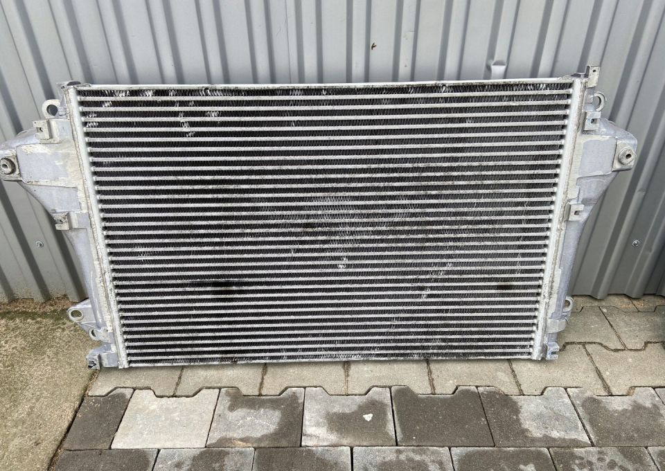 Chłodnica Scania P G intercooler 2362749 next gen - Interkuleri - Kuorma-auto: kuva Chłodnica Scania P G intercooler 2362749 next gen - Interkuleri - Kuorma-auto Chłodnica Scania P G intercooler 2362749 next gen - Interkuleri - Kuorma-auto: kuva Chłodnica Scania P G intercooler 2362749 next gen - Interkuleri - Kuorma-auto