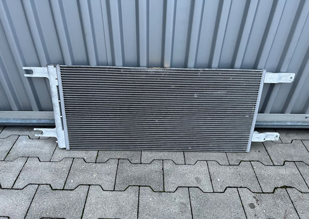 Chłodnica klimatyzacji Scania R S Super NGS skraplacz - Jäähdytysjärjestelmä - Kuorma-auto: kuva Chłodnica klimatyzacji Scania R S Super NGS skraplacz - Jäähdytysjärjestelmä - Kuorma-auto Chłodnica klimatyzacji Scania R S Super NGS skraplacz - Jäähdytysjärjestelmä - Kuorma-auto: kuva Chłodnica klimatyzacji Scania R S Super NGS skraplacz - Jäähdytysjärjestelmä - Kuorma-auto