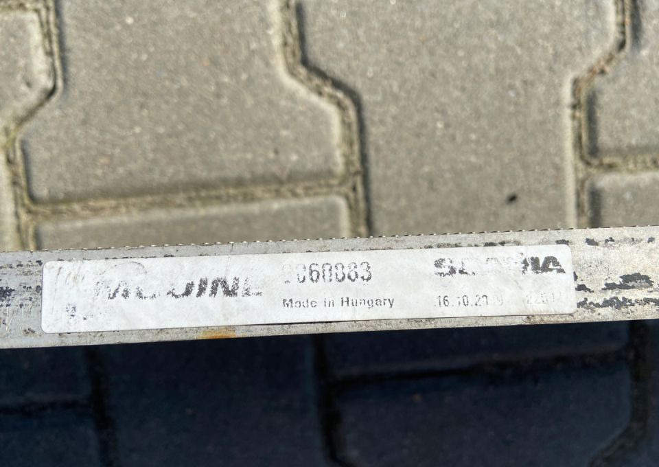 Chłodnica oleju Scania R streamline - Öljynjäähdytin - Kuorma-auto: kuva Chłodnica oleju Scania R streamline - Öljynjäähdytin - Kuorma-auto Chłodnica oleju Scania R streamline - Öljynjäähdytin - Kuorma-auto: kuva Chłodnica oleju Scania R streamline - Öljynjäähdytin - Kuorma-auto