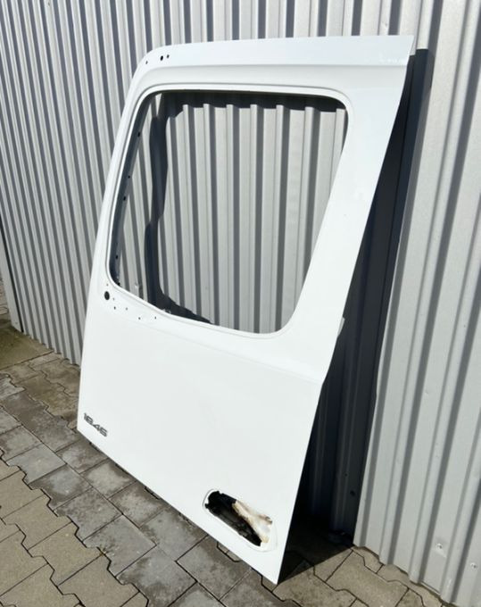Drzwi lewe Mercedes Actros MP4 euro 6 - Ovi ja osat - Kuorma-auto: kuva Drzwi lewe Mercedes Actros MP4 euro 6 - Ovi ja osat - Kuorma-auto Drzwi lewe Mercedes Actros MP4 euro 6 - Ovi ja osat - Kuorma-auto: kuva Drzwi lewe Mercedes Actros MP4 euro 6 - Ovi ja osat - Kuorma-auto