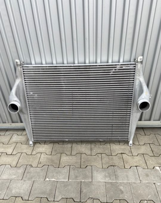 Intercooler Ford F-Max chłodnica powietrza - Interkuleri - Kuorma-auto: kuva Intercooler Ford F-Max chłodnica powietrza - Interkuleri - Kuorma-auto Intercooler Ford F-Max chłodnica powietrza - Interkuleri - Kuorma-auto: kuva Intercooler Ford F-Max chłodnica powietrza - Interkuleri - Kuorma-auto