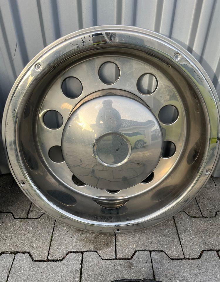 Kołpaki TIR MAN DAF Scania Volvo 22.5” komplet - Päällirakenne ja ulkopinta - Kuorma-auto: kuva Kołpaki TIR MAN DAF Scania Volvo 22.5” komplet - Päällirakenne ja ulkopinta - Kuorma-auto Kołpaki TIR MAN DAF Scania Volvo 22.5” komplet - Päällirakenne ja ulkopinta - Kuorma-auto: kuva Kołpaki TIR MAN DAF Scania Volvo 22.5” komplet - Päällirakenne ja ulkopinta - Kuorma-auto