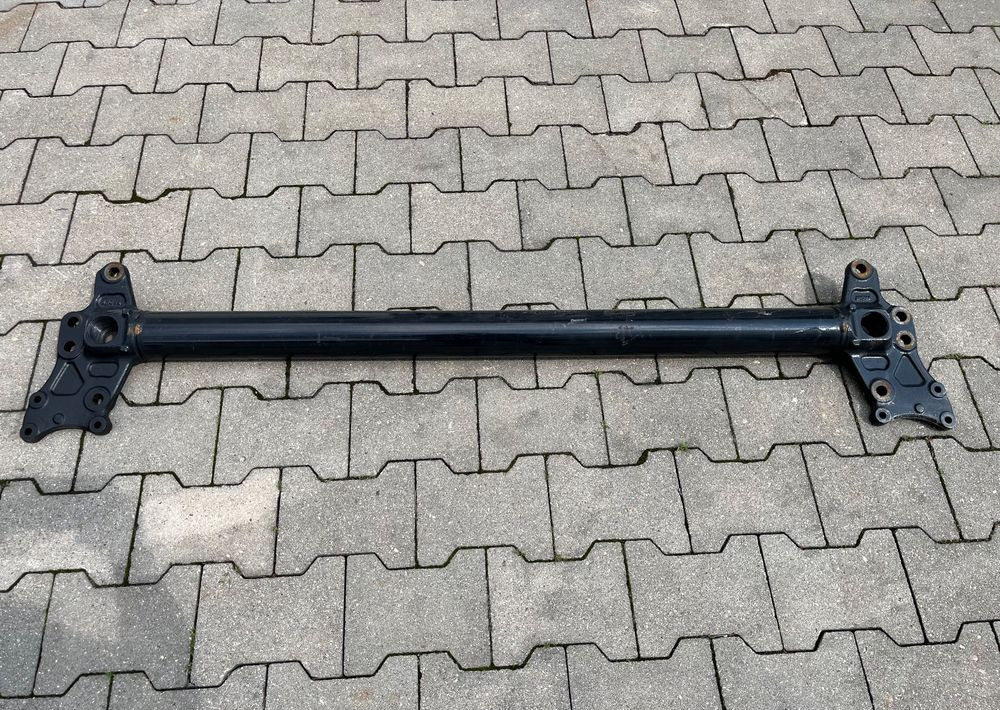 Mocowanie zderzaka MAN TG3 pająk belka wspornik TGX - Päällirakenne ja ulkopinta - Kuorma-auto: kuva Mocowanie zderzaka MAN TG3 pająk belka wspornik TGX - Päällirakenne ja ulkopinta - Kuorma-auto Mocowanie zderzaka MAN TG3 pająk belka wspornik TGX - Päällirakenne ja ulkopinta - Kuorma-auto: kuva Mocowanie zderzaka MAN TG3 pająk belka wspornik TGX - Päällirakenne ja ulkopinta - Kuorma-auto