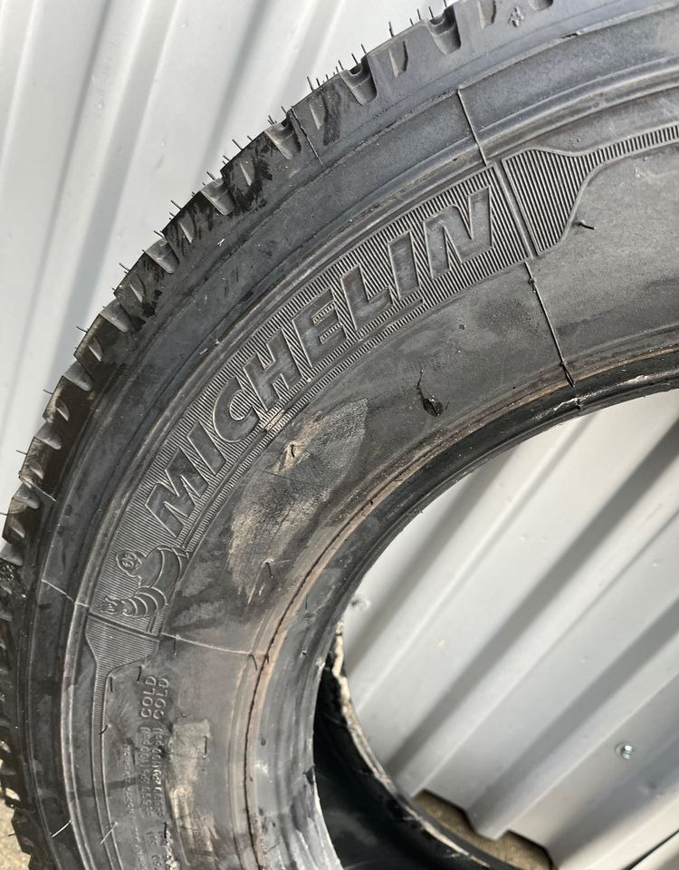 NOWA Opona Michelin X Multi 215/75R 17.5” - Rengas - Kuorma-auto: kuva NOWA Opona Michelin X Multi 215/75R 17.5” - Rengas - Kuorma-auto NOWA Opona Michelin X Multi 215/75R 17.5” - Rengas - Kuorma-auto: kuva NOWA Opona Michelin X Multi 215/75R 17.5” - Rengas - Kuorma-auto