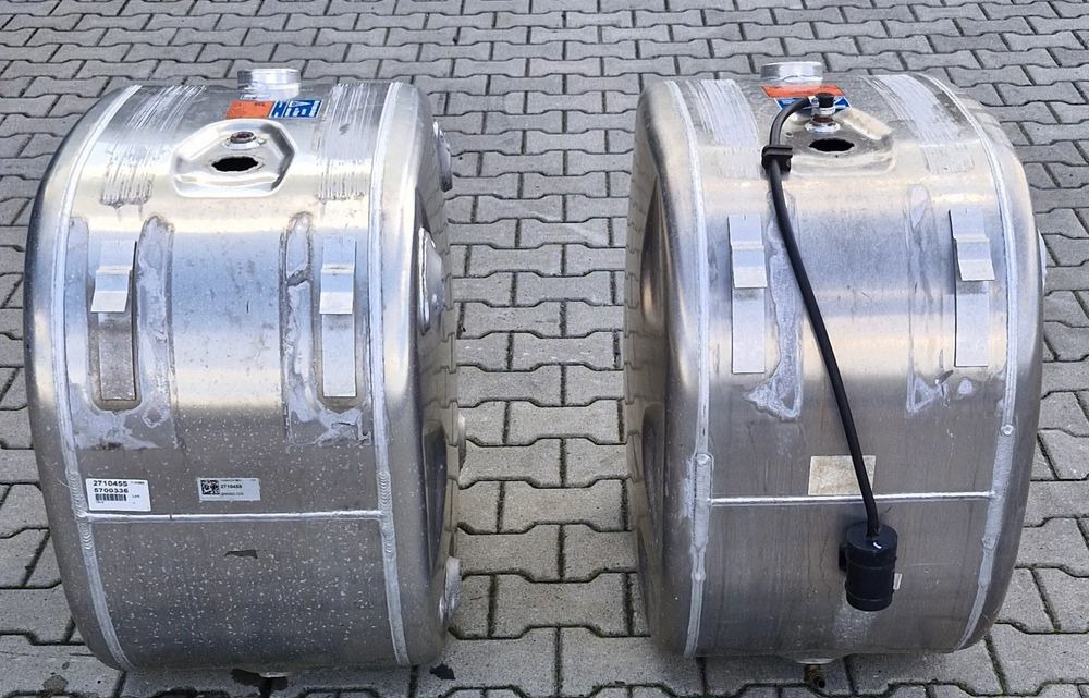 SCANIA R S ZBIORNIK PALIWA 200L NOWY - Polttoainetankki - Kuorma-auto: kuva SCANIA R S ZBIORNIK PALIWA 200L NOWY - Polttoainetankki - Kuorma-auto SCANIA R S ZBIORNIK PALIWA 200L NOWY - Polttoainetankki - Kuorma-auto: kuva SCANIA R S ZBIORNIK PALIWA 200L NOWY - Polttoainetankki - Kuorma-auto