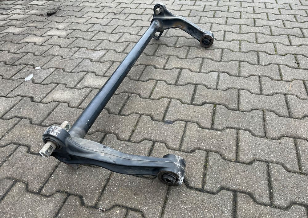 Wywrot MAN TGX TGS euro 6 belka wywrotu drążek odchylenia kabiny - Ripustin - Kuorma-auto: kuva Wywrot MAN TGX TGS euro 6 belka wywrotu drążek odchylenia kabiny - Ripustin - Kuorma-auto Wywrot MAN TGX TGS euro 6 belka wywrotu drążek odchylenia kabiny - Ripustin - Kuorma-auto: kuva Wywrot MAN TGX TGS euro 6 belka wywrotu drążek odchylenia kabiny - Ripustin - Kuorma-auto