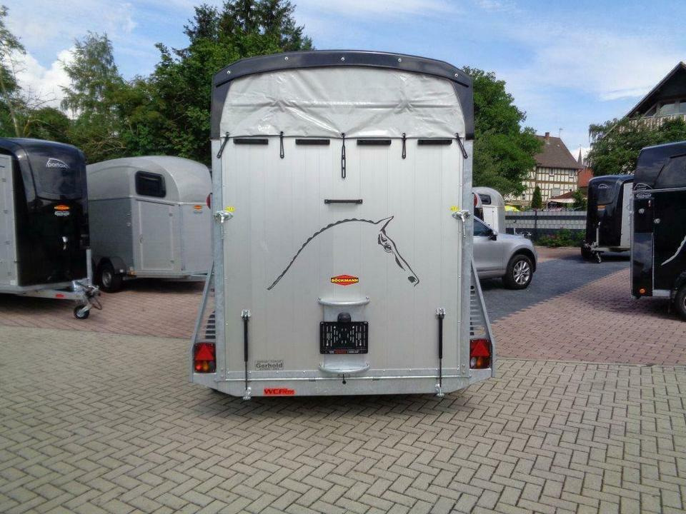 Hevostraileri Böckmann Pferdeanhänger Big Portax WCF Videokamera: kuva Hevostraileri Böckmann Pferdeanhänger Big Portax WCF Videokamera Hevostraileri Böckmann Pferdeanhänger Big Portax WCF Videokamera: kuva Hevostraileri Böckmann Pferdeanhänger Big Portax WCF Videokamera