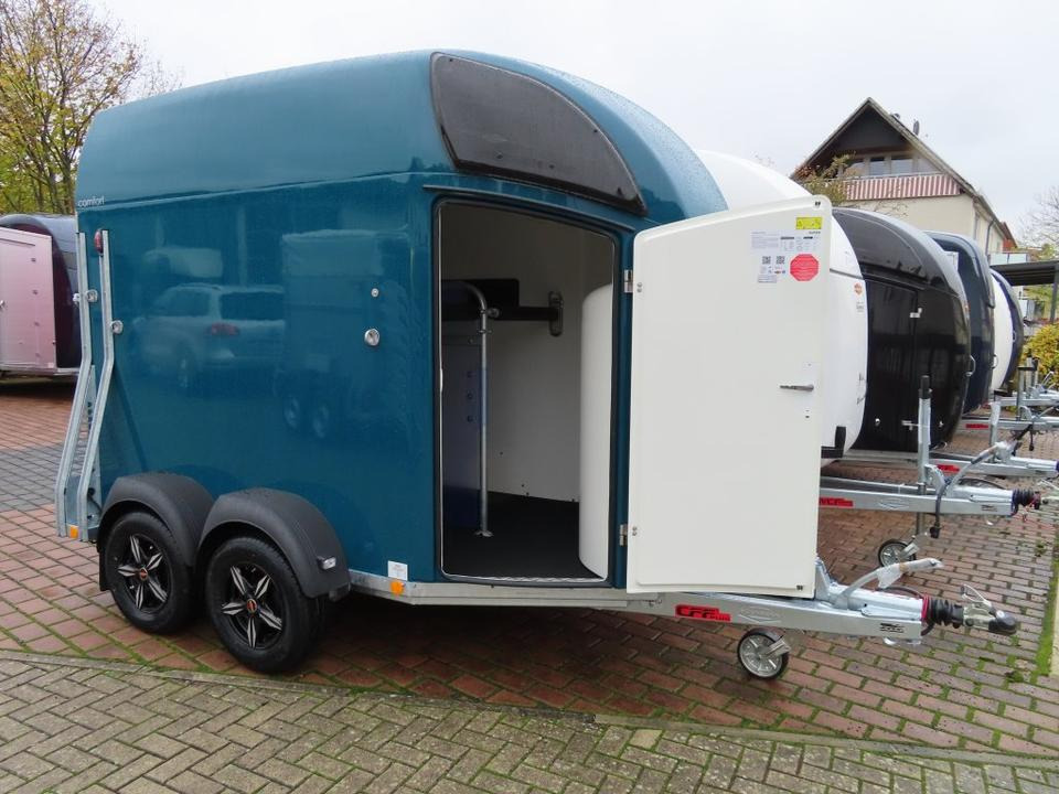 Böckmann Pferdeanhänger, Comfort, Flügeltür,100 km/h,Aluboden - Hevostraileri: kuva Böckmann Pferdeanhänger, Comfort, Flügeltür,100 km/h,Aluboden - Hevostraileri Böckmann Pferdeanhänger, Comfort, Flügeltür,100 km/h,Aluboden - Hevostraileri: kuva Böckmann Pferdeanhänger, Comfort, Flügeltür,100 km/h,Aluboden - Hevostraileri