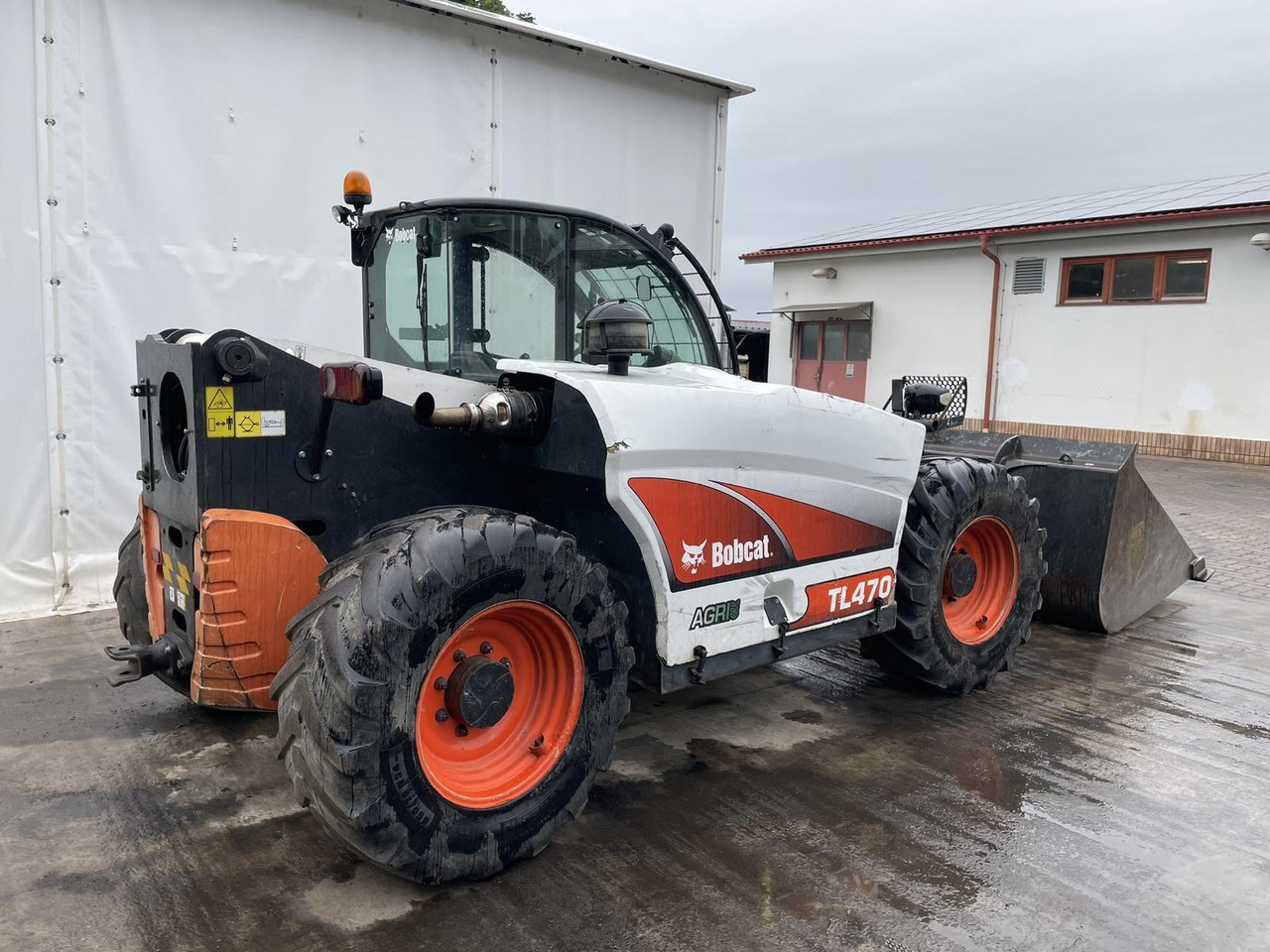 Bobcat TL470XHF - Kurottaja: kuva Bobcat TL470XHF - Kurottaja Bobcat TL470XHF - Kurottaja: kuva Bobcat TL470XHF - Kurottaja