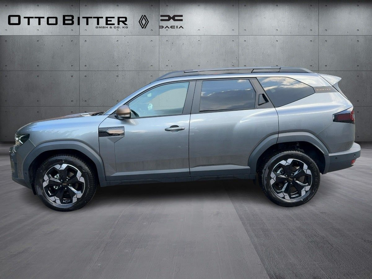 Dacia Bigster Extreme mild hybrid TCe130 4X4 ALLRAD - Maasturi/ Katumaasturi: kuva Dacia Bigster Extreme mild hybrid TCe130 4X4 ALLRAD - Maasturi/ Katumaasturi Dacia Bigster Extreme mild hybrid TCe130 4X4 ALLRAD - Maasturi/ Katumaasturi: kuva Dacia Bigster Extreme mild hybrid TCe130 4X4 ALLRAD - Maasturi/ Katumaasturi