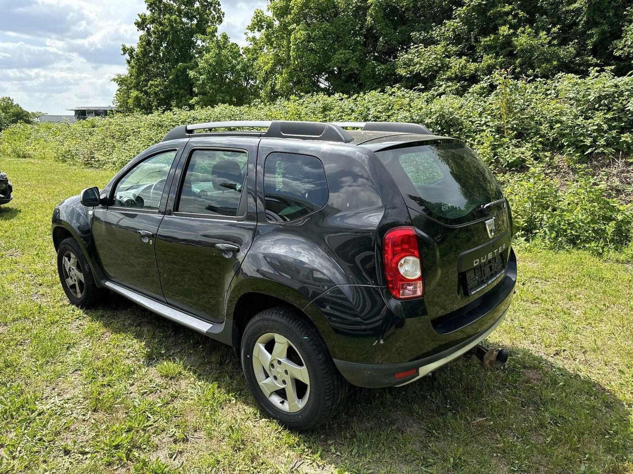 Dacia Duster 1.6 LAUREATE +ZAHNRIEMEN GERISSEN+ - Maasturi/ Katumaasturi: kuva Dacia Duster 1.6 LAUREATE +ZAHNRIEMEN GERISSEN+ - Maasturi/ Katumaasturi Dacia Duster 1.6 LAUREATE +ZAHNRIEMEN GERISSEN+ - Maasturi/ Katumaasturi: kuva Dacia Duster 1.6 LAUREATE +ZAHNRIEMEN GERISSEN+ - Maasturi/ Katumaasturi