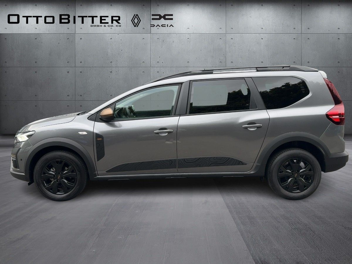 Dacia Jogger Extreme TCe110 5-Sitze CITY-PAKET/NAVI - Farmari: kuva Dacia Jogger Extreme TCe110 5-Sitze CITY-PAKET/NAVI - Farmari Dacia Jogger Extreme TCe110 5-Sitze CITY-PAKET/NAVI - Farmari: kuva Dacia Jogger Extreme TCe110 5-Sitze CITY-PAKET/NAVI - Farmari