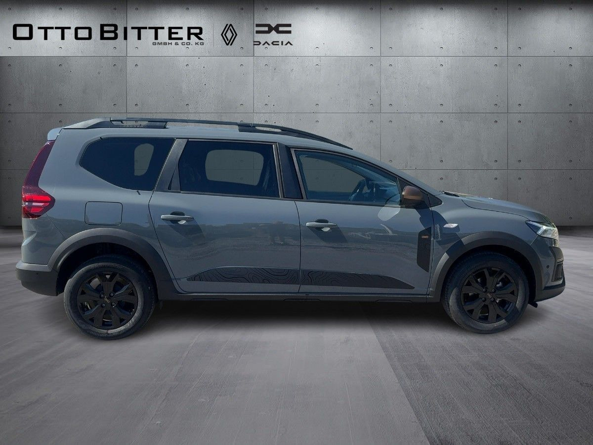 Dacia Jogger Extreme TCe110 5-Sitze CITY-PAKET/NAVI - Farmari: kuva Dacia Jogger Extreme TCe110 5-Sitze CITY-PAKET/NAVI - Farmari Dacia Jogger Extreme TCe110 5-Sitze CITY-PAKET/NAVI - Farmari: kuva Dacia Jogger Extreme TCe110 5-Sitze CITY-PAKET/NAVI - Farmari