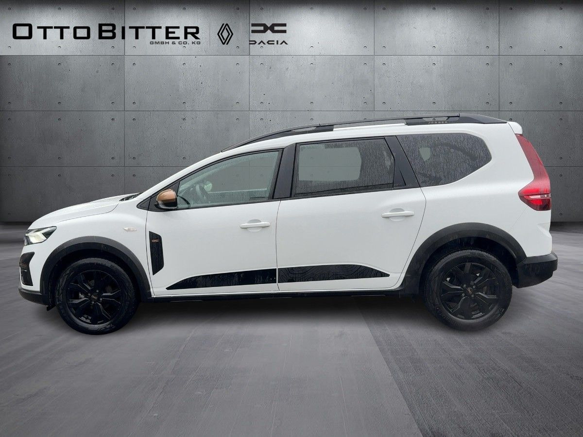 Dacia Jogger Extreme TCe110 5-Sitzer NAVI/RESERVERAD - Farmari: kuva Dacia Jogger Extreme TCe110 5-Sitzer NAVI/RESERVERAD - Farmari Dacia Jogger Extreme TCe110 5-Sitzer NAVI/RESERVERAD - Farmari: kuva Dacia Jogger Extreme TCe110 5-Sitzer NAVI/RESERVERAD - Farmari