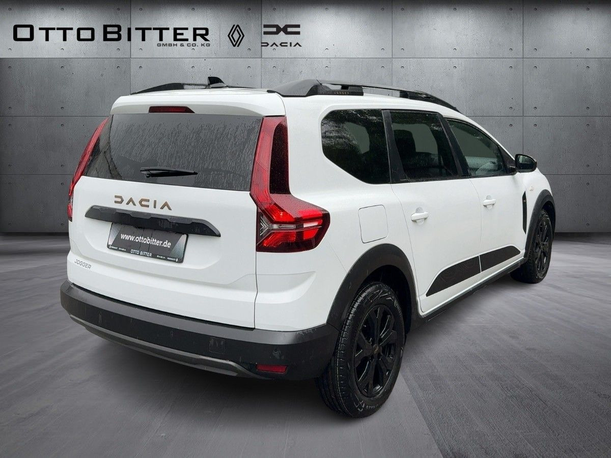 Dacia Jogger Extreme TCe110 5-Sitzer NAVI/RESERVERAD - Farmari: kuva Dacia Jogger Extreme TCe110 5-Sitzer NAVI/RESERVERAD - Farmari Dacia Jogger Extreme TCe110 5-Sitzer NAVI/RESERVERAD - Farmari: kuva Dacia Jogger Extreme TCe110 5-Sitzer NAVI/RESERVERAD - Farmari