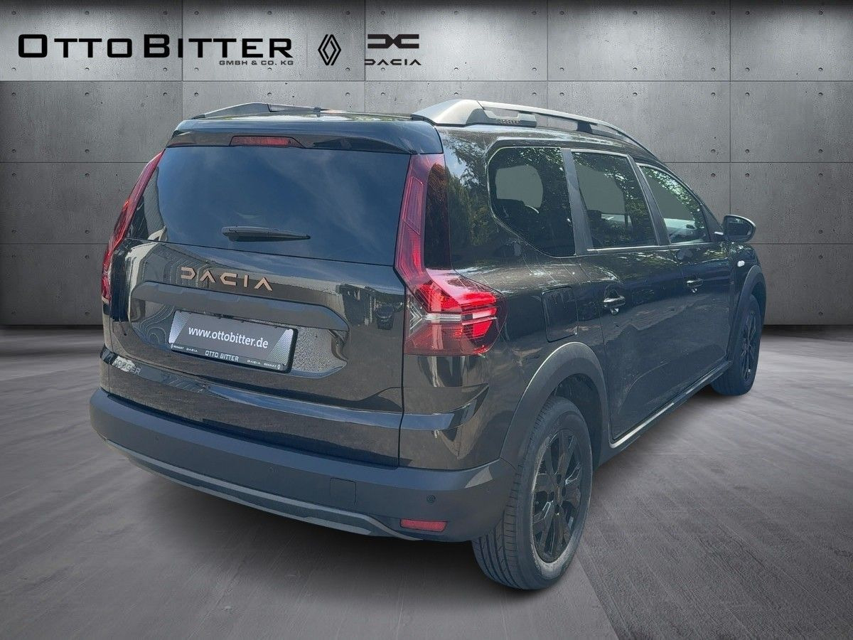 Dacia Jogger Extreme TCe110 7-Sitze CITY-PAKET/NAVI - Farmari: kuva Dacia Jogger Extreme TCe110 7-Sitze CITY-PAKET/NAVI - Farmari Dacia Jogger Extreme TCe110 7-Sitze CITY-PAKET/NAVI - Farmari: kuva Dacia Jogger Extreme TCe110 7-Sitze CITY-PAKET/NAVI - Farmari
