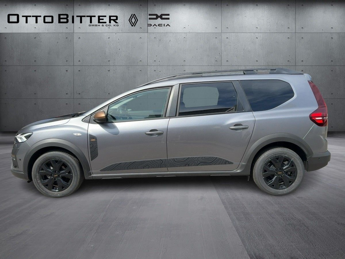 Dacia Jogger Jogger Extreme ECO-G 100 5-Sitzer FLÜSSIG - Farmari: kuva Dacia Jogger Jogger Extreme ECO-G 100 5-Sitzer FLÜSSIG - Farmari Dacia Jogger Jogger Extreme ECO-G 100 5-Sitzer FLÜSSIG - Farmari: kuva Dacia Jogger Jogger Extreme ECO-G 100 5-Sitzer FLÜSSIG - Farmari