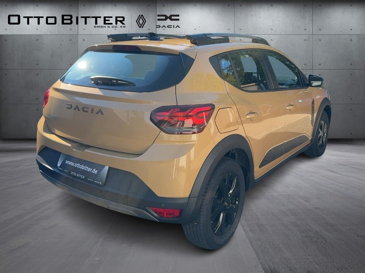 Dacia Sandero Stepway Extreme TCe110 CITY-PAKET/NAVI - Sedan: kuva Dacia Sandero Stepway Extreme TCe110 CITY-PAKET/NAVI - Sedan Dacia Sandero Stepway Extreme TCe110 CITY-PAKET/NAVI - Sedan: kuva Dacia Sandero Stepway Extreme TCe110 CITY-PAKET/NAVI - Sedan