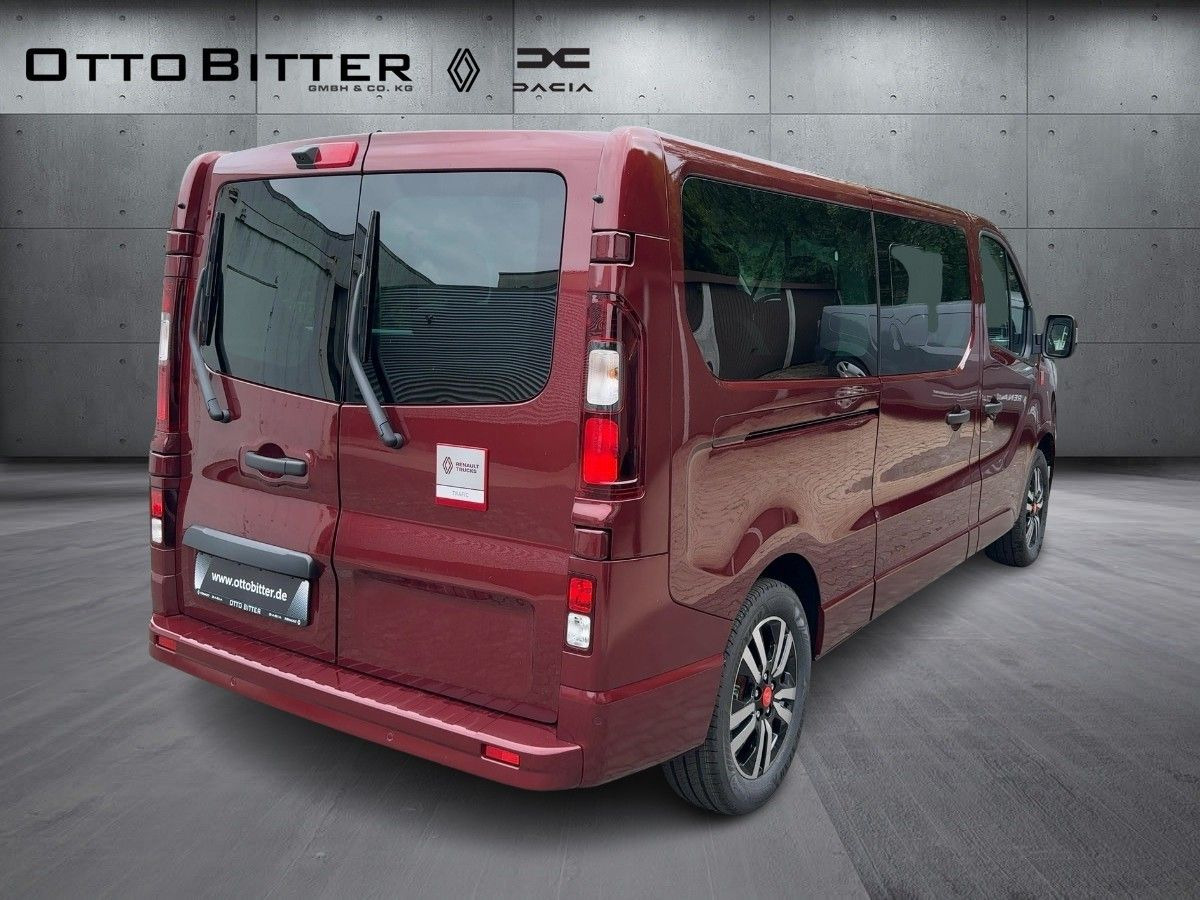 Renault Trafic Grand RED EDITION L2H1 dCi150 9-AUTOMATIK - Pikkubussi: kuva Renault Trafic Grand RED EDITION L2H1 dCi150 9-AUTOMATIK - Pikkubussi Renault Trafic Grand RED EDITION L2H1 dCi150 9-AUTOMATIK - Pikkubussi: kuva Renault Trafic Grand RED EDITION L2H1 dCi150 9-AUTOMATIK - Pikkubussi