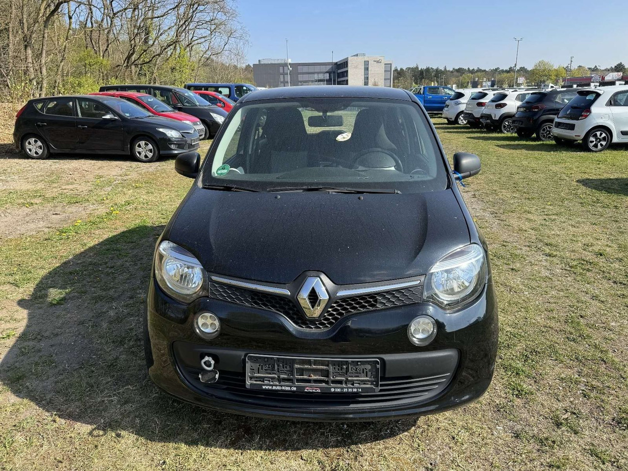 Renault Twingo Life SCe70 KLIMA - Henkilöauto: kuva Renault Twingo Life SCe70 KLIMA - Henkilöauto Renault Twingo Life SCe70 KLIMA - Henkilöauto: kuva Renault Twingo Life SCe70 KLIMA - Henkilöauto