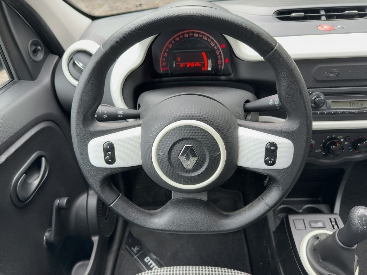 Henkilöauto Renault Twingo Life SCe70: kuva Henkilöauto Renault Twingo Life SCe70