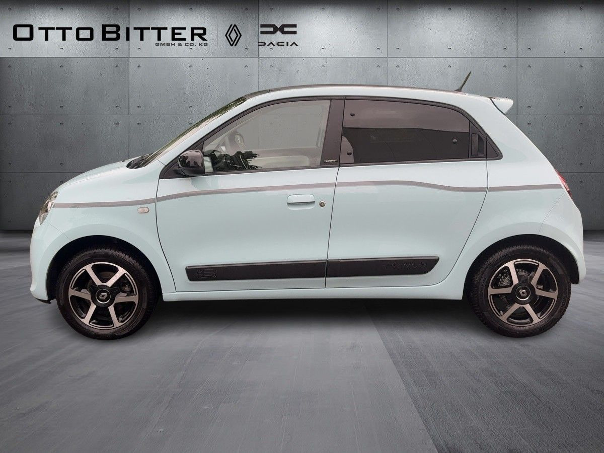 Renault Twingo SCe70 Limited FALTSCHIEBEDACH/SITZH/GJR - Henkilöauto: kuva Renault Twingo SCe70 Limited FALTSCHIEBEDACH/SITZH/GJR - Henkilöauto Renault Twingo SCe70 Limited FALTSCHIEBEDACH/SITZH/GJR - Henkilöauto: kuva Renault Twingo SCe70 Limited FALTSCHIEBEDACH/SITZH/GJR - Henkilöauto