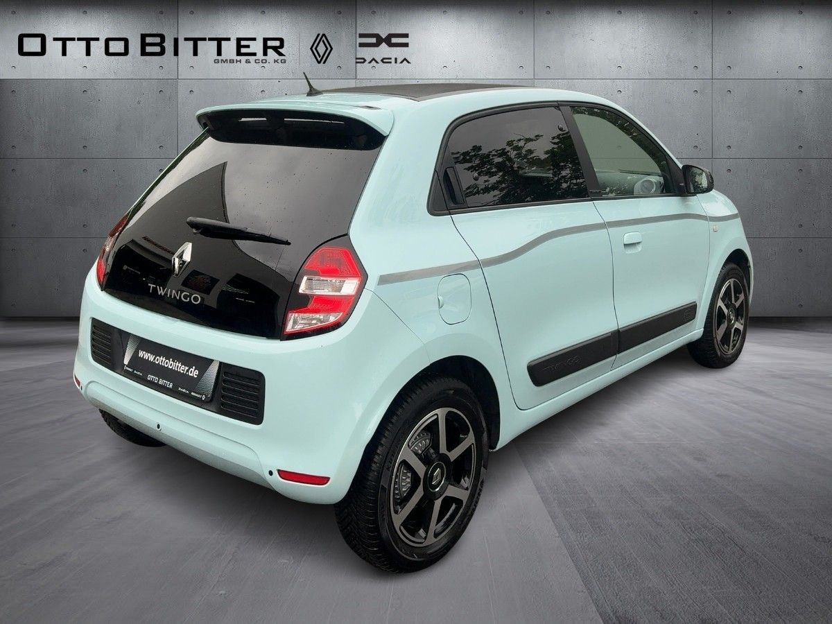 Renault Twingo SCe70 Limited FALTSCHIEBEDACH/SITZH/GJR - Henkilöauto: kuva Renault Twingo SCe70 Limited FALTSCHIEBEDACH/SITZH/GJR - Henkilöauto Renault Twingo SCe70 Limited FALTSCHIEBEDACH/SITZH/GJR - Henkilöauto: kuva Renault Twingo SCe70 Limited FALTSCHIEBEDACH/SITZH/GJR - Henkilöauto