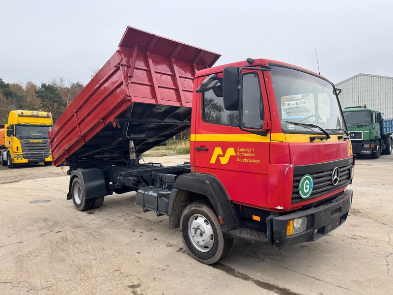 Mercedes-Benz SK 814 (FULL STEEL SUSPENSION / MANUAL GEARBOX / 3-SIDE TIPPER) - Kippiauto kuorma-auto: kuva Mercedes-Benz SK 814 (FULL STEEL SUSPENSION / MANUAL GEARBOX / 3-SIDE TIPPER) - Kippiauto kuorma-auto Mercedes-Benz SK 814 (FULL STEEL SUSPENSION / MANUAL GEARBOX / 3-SIDE TIPPER) - Kippiauto kuorma-auto: kuva Mercedes-Benz SK 814 (FULL STEEL SUSPENSION / MANUAL GEARBOX / 3-SIDE TIPPER) - Kippiauto kuorma-auto