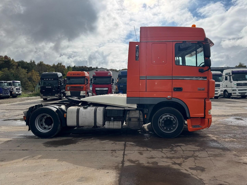 DAF 105 XF 460 Space Cab (MANUAL GEARBOX / BOITE MANUELLE) - Vetopöytäauto: kuva DAF 105 XF 460 Space Cab (MANUAL GEARBOX / BOITE MANUELLE) - Vetopöytäauto DAF 105 XF 460 Space Cab (MANUAL GEARBOX / BOITE MANUELLE) - Vetopöytäauto: kuva DAF 105 XF 460 Space Cab (MANUAL GEARBOX / BOITE MANUELLE) - Vetopöytäauto
