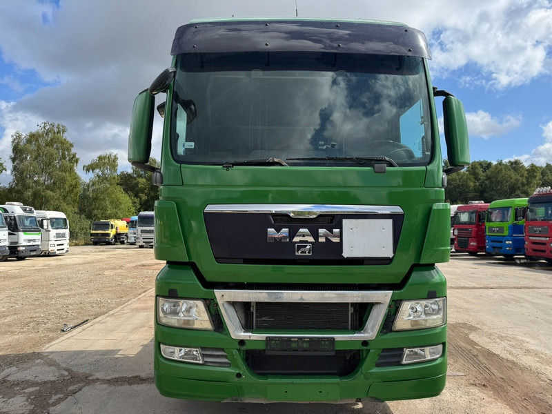 MAN TGX 18.440 (MANUAL GEARBOX / BOITE MANUELLE / RETARDER) - Vetopöytäauto: kuva MAN TGX 18.440 (MANUAL GEARBOX / BOITE MANUELLE / RETARDER) - Vetopöytäauto MAN TGX 18.440 (MANUAL GEARBOX / BOITE MANUELLE / RETARDER) - Vetopöytäauto: kuva MAN TGX 18.440 (MANUAL GEARBOX / BOITE MANUELLE / RETARDER) - Vetopöytäauto