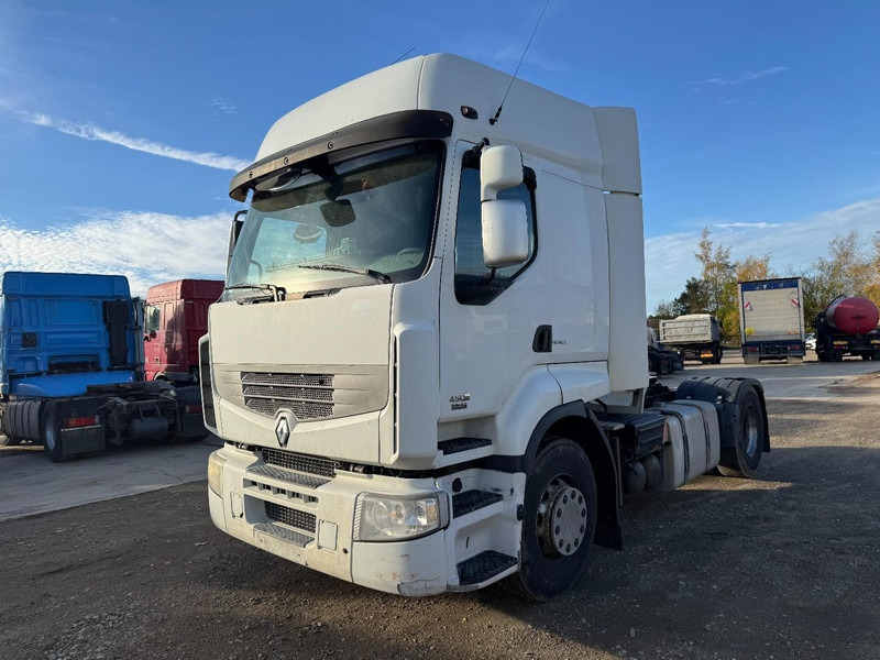 Renault Premium 450 DXI (MANUAL GEARBOX / BOITE MANUELLE) - Vetopöytäauto: kuva Renault Premium 450 DXI (MANUAL GEARBOX / BOITE MANUELLE) - Vetopöytäauto Renault Premium 450 DXI (MANUAL GEARBOX / BOITE MANUELLE) - Vetopöytäauto: kuva Renault Premium 450 DXI (MANUAL GEARBOX / BOITE MANUELLE) - Vetopöytäauto