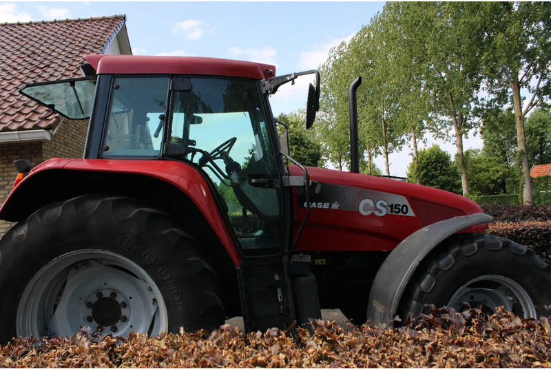 Case IH CS 150 met fronthef en front pto - Traktori: kuva Case IH CS 150 met fronthef en front pto - Traktori Case IH CS 150 met fronthef en front pto - Traktori: kuva Case IH CS 150 met fronthef en front pto - Traktori