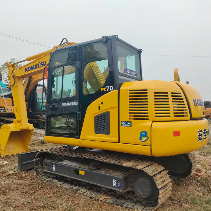 Cheap Used Komatsu PC70-8 Crawler Excavator with High Efficiency Used Heavy Machinery Komatsu PC70-8 Digger Cheap for Sale - Telakaivukone: kuva Cheap Used Komatsu PC70-8 Crawler Excavator with High Efficiency Used Heavy Machinery Komatsu PC70-8 Digger Cheap for Sale - Telakaivukone Cheap Used Komatsu PC70-8 Crawler Excavator with High Efficiency Used Heavy Machinery Komatsu PC70-8 Digger Cheap for Sale - Telakaivukone: kuva Cheap Used Komatsu PC70-8 Crawler Excavator with High Efficiency Used Heavy Machinery Komatsu PC70-8 Digger Cheap for Sale - Telakaivukone