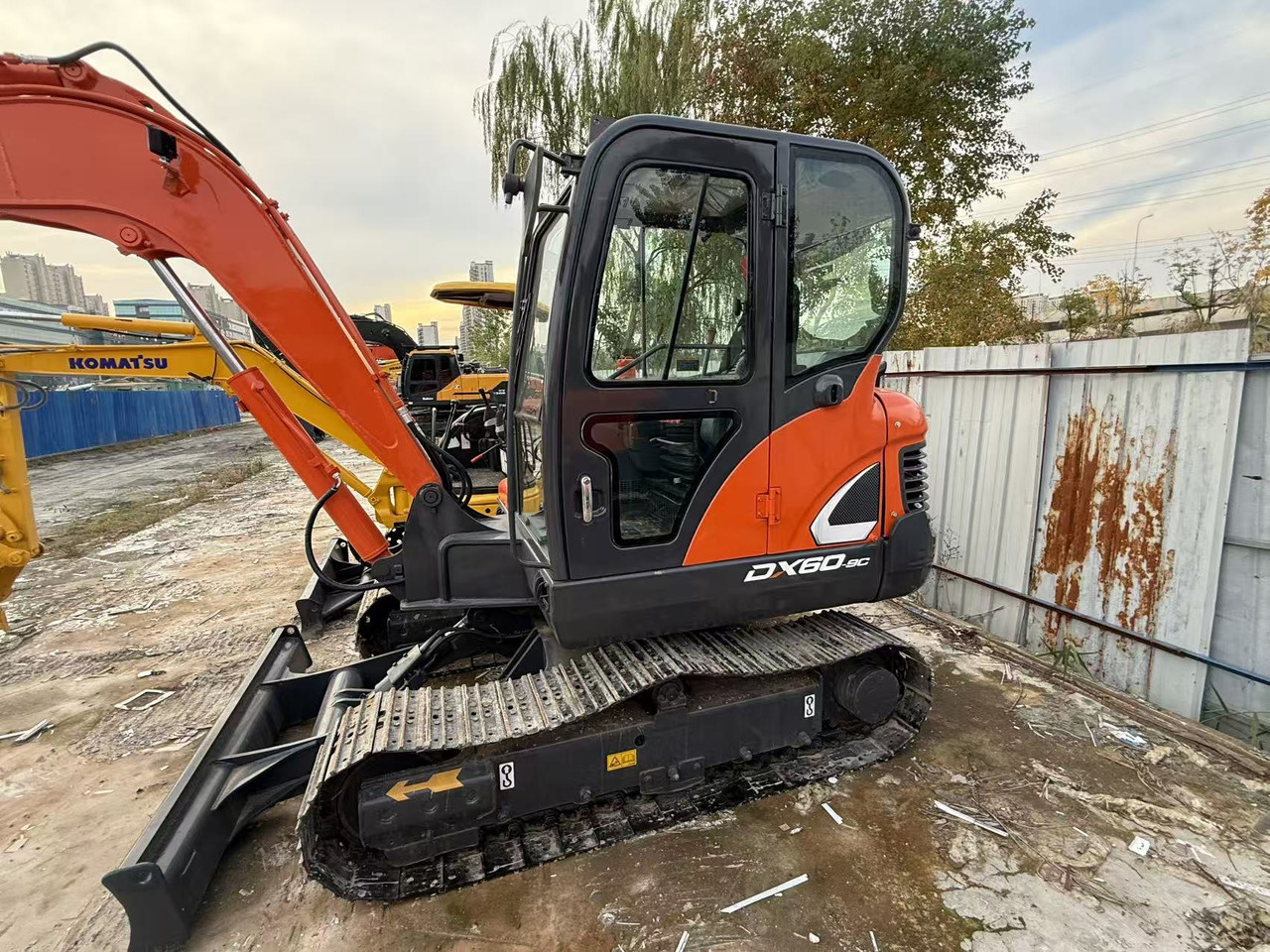 DOOSAN Used large Doosan DX60 excavators, original DX60 used excavators, 6-ton DX60 hydraulic excavators, best-selling at low prices. - Minikuormaaja: kuva DOOSAN Used large Doosan DX60 excavators, original DX60 used excavators, 6-ton DX60 hydraulic excavators, best-selling at low prices. - Minikuormaaja DOOSAN Used large Doosan DX60 excavators, original DX60 used excavators, 6-ton DX60 hydraulic excavators, best-selling at low prices. - Minikuormaaja: kuva DOOSAN Used large Doosan DX60 excavators, original DX60 used excavators, 6-ton DX60 hydraulic excavators, best-selling at low prices. - Minikuormaaja
